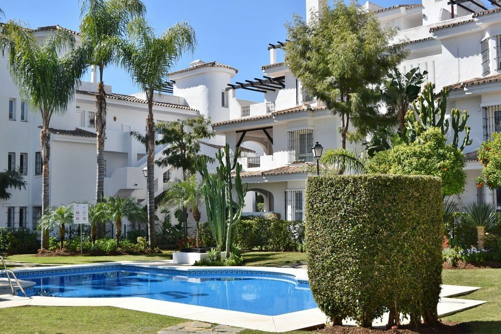 Apartamentos Y Casas Serinamar Marbella El Ángel Exterior foto