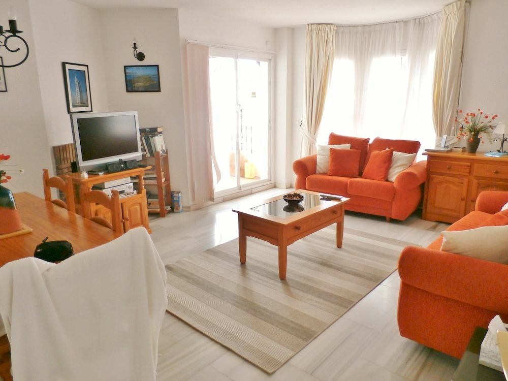 Apartamentos Y Casas Serinamar Marbella El Ángel Exterior foto