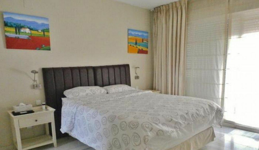 Apartamentos Y Casas Serinamar Marbella El Ángel Exterior foto